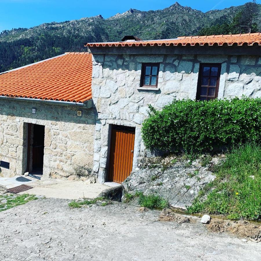 Abrigo Das Penhas Manteigas Bagian luar foto